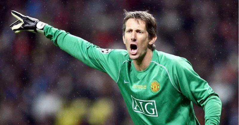 Van der Sar được đánh giá là thủ môn hay nhất trong lịch sử bóng đá Hà Lan