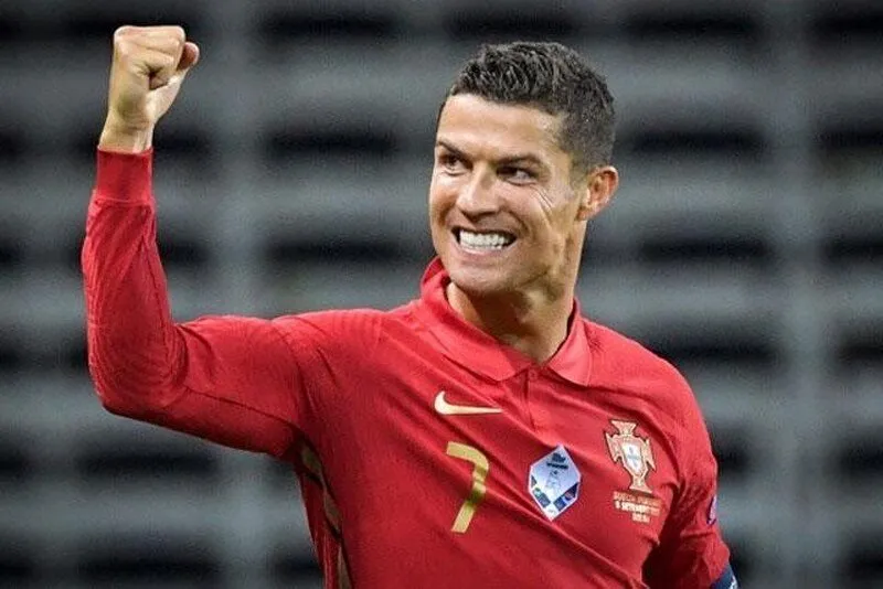 MVP là gì đứng vị trí thứ 2 không ai khác ngoài Cristiano Ronaldo