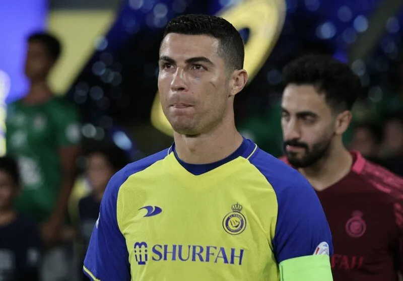 Cầu thủ kỹ thuật nhất thế giới gọi tên Cristiano Ronaldo