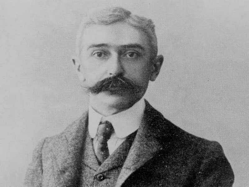 Cha đẻ của Thế vận hội Olympic hiện đại là Pierre Frèdy de Coubertin