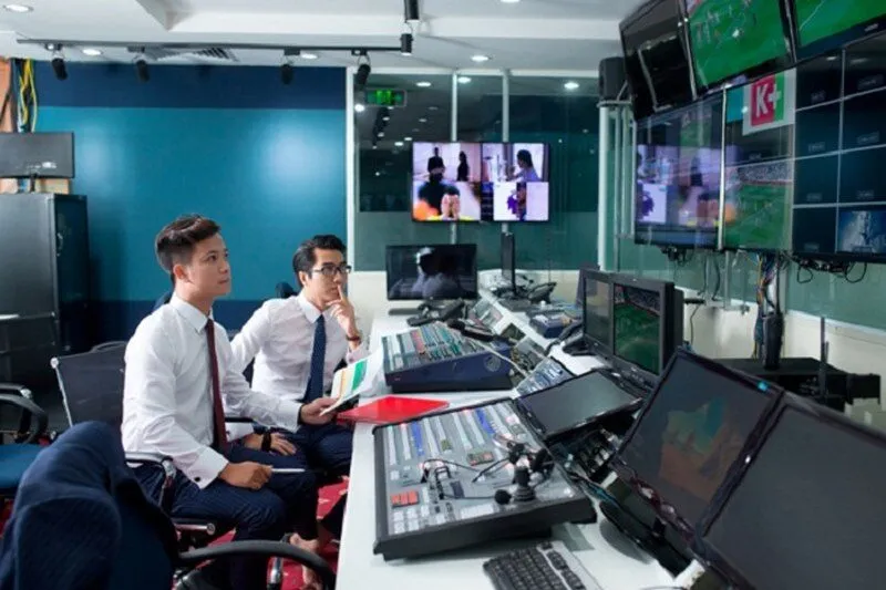 Ứng tuyển làm bình luận viên bóng đá online mang theo nhiều lợi ích hấp dẫn